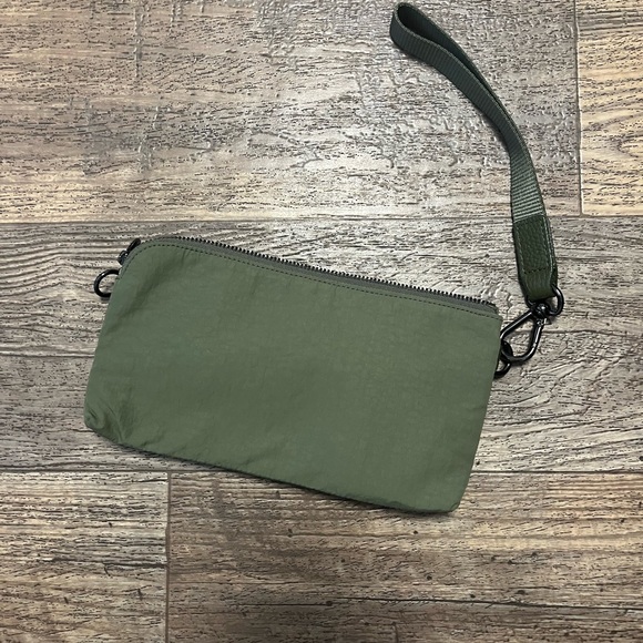 lululemon athletica Olive Belt Bag - Picture 2 of 4